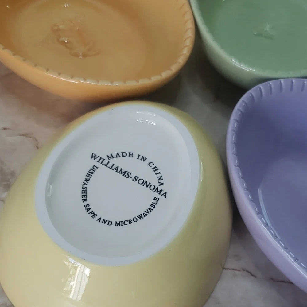 Williams Sonoma Colorful Ceramic Easter Bowl Set